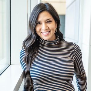 Meet your Posher, Lauren